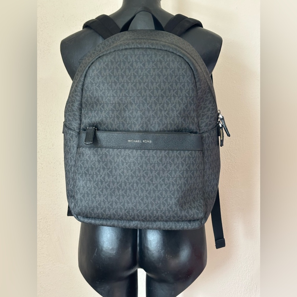 Michael Kors Backpack pebbled leather monogram black gray GUC black zippers